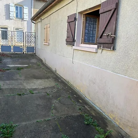 Maison Au Bord De L'eau Apartmán *