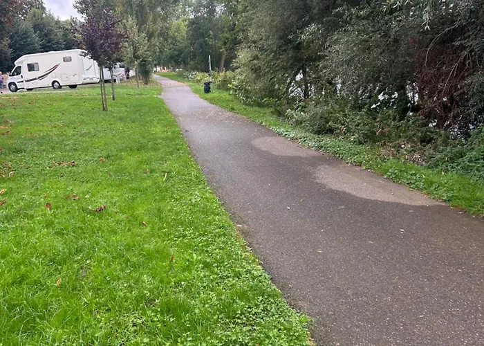 Maison Au Bord De L'eau * Millery (Meurthe-et-Moselle)